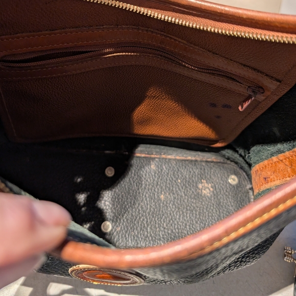 Dooney & Bourke Black Pebbled Leather Hobo Bag with Brown Trim & Matching Wallet - Picture 9 of 13